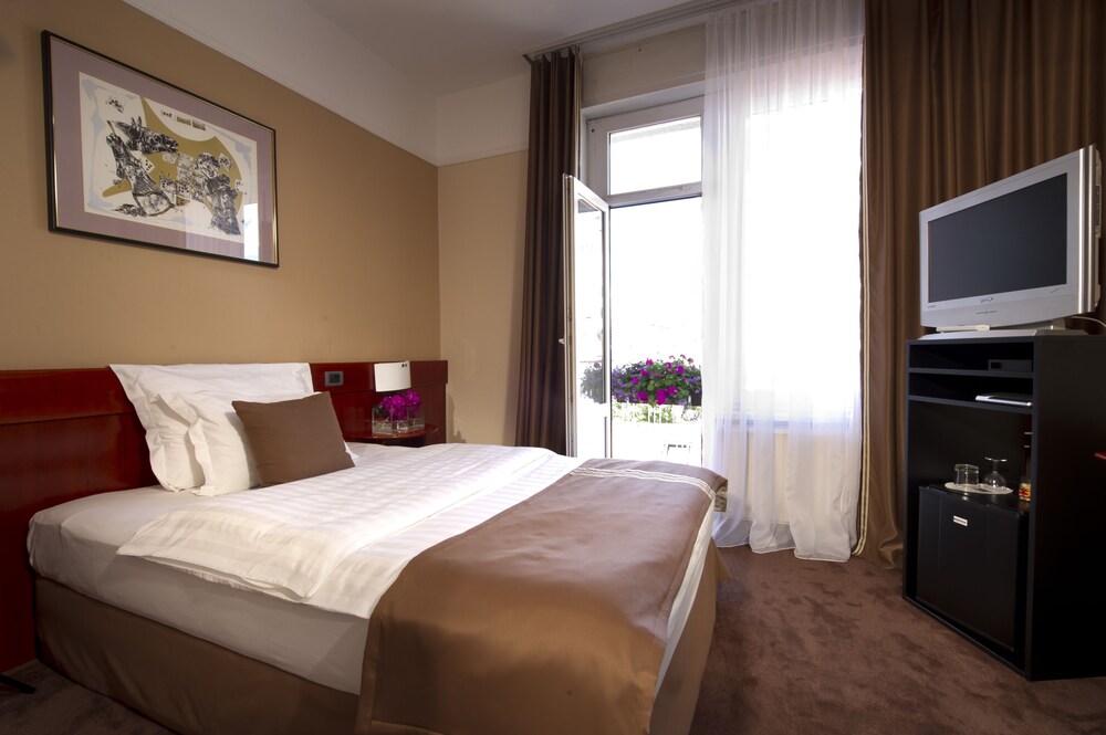 Book Best Western Premier Hotel Slon In Ljubljana Hotels Com