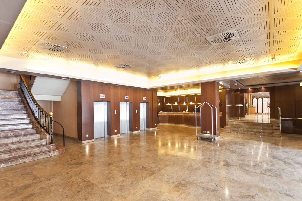 Book Praga In Madrid Hotels