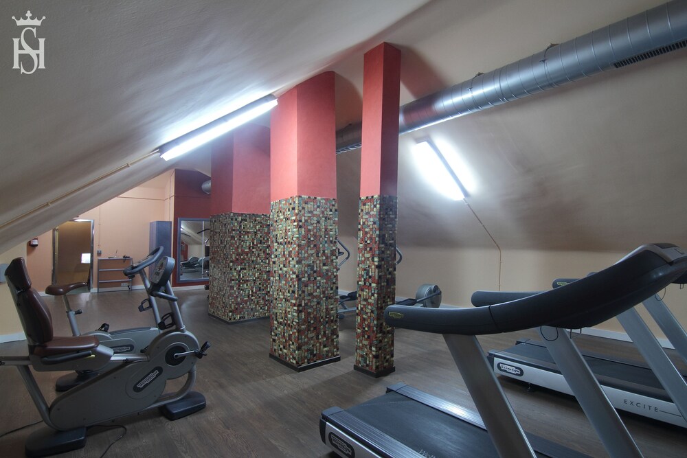 Hospedium Hotel Europa Centro In Magaz Hotels Com