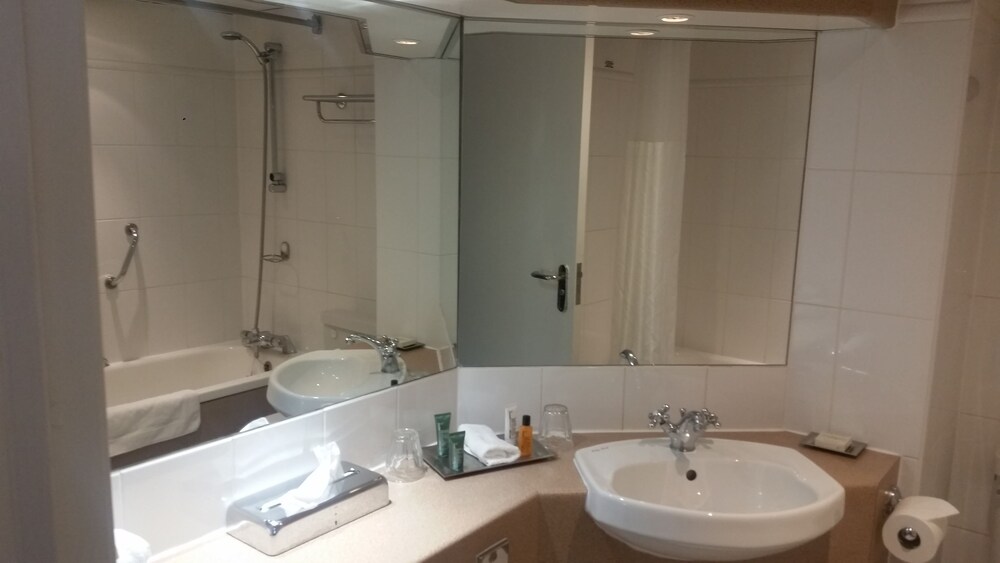 Book The Bradford Hotel In Hotels