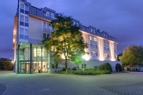 egyetlen lakás meerbusch társkereső kanada 100 szabad