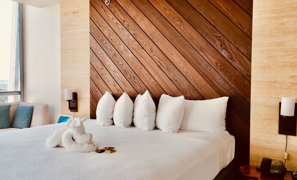 Hotelscom - Deals Discounts For Hotel Reservations From Luxury Hotels To Budget Accommodations