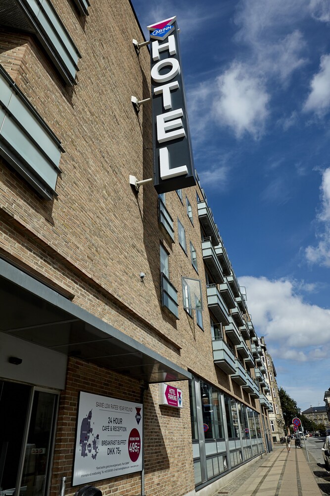 Book CABINN City in Copenhagen