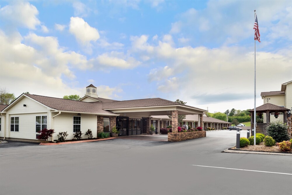 Book Best Western Inn In Winchester Hotels Best Western Inn Winchester