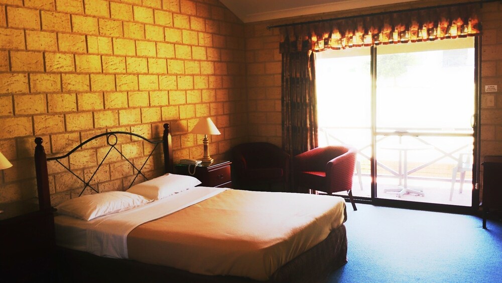 Book Karri Forest Motel In Pemberton Hotels Karri Forest Motel Pemberton