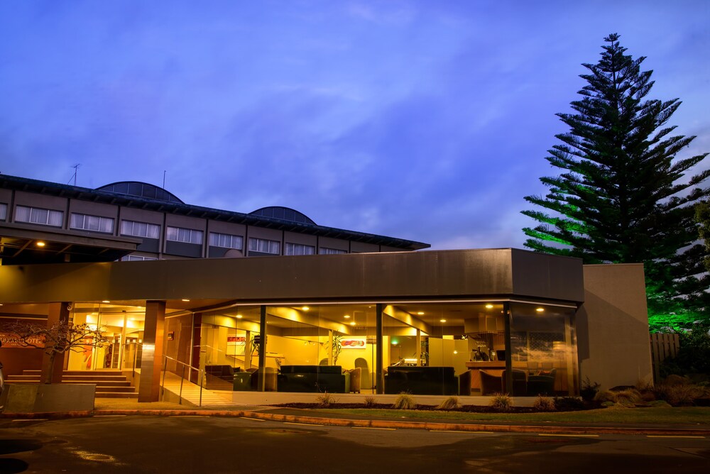 Sudima Lake Rotorua New Zealand Hotel S Sudima Lake Rotorua