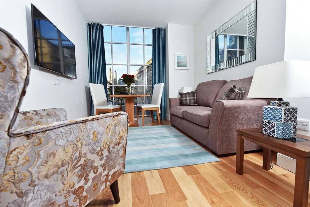 Book Aberdeen Douglas Hotel In Aberdeen Hotels Com