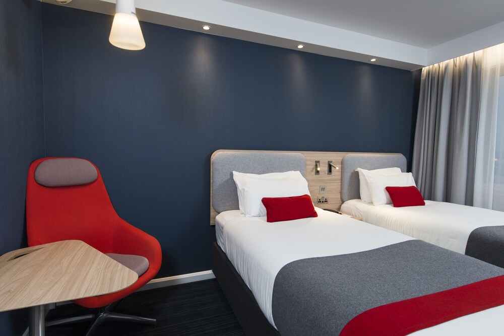 Holiday Inn Express London Greenwich London Info Photos Reviews Book At Hotels Com