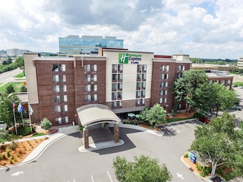 Book this In-room accessibility Hotel in Bloomington