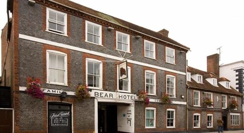 Book Bear Hotel Havant In Hotels Bear Hotel Havant