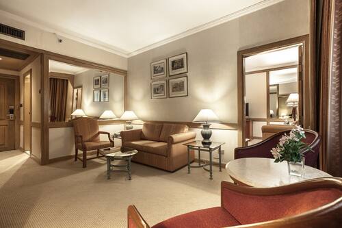 Book Arnoma Grand In Bangkok Hotels Com Book Arnoma Grand In Bangkok Hotels Com