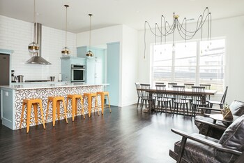 Top 10 Hotels In Wicker Park Chicago Illinois