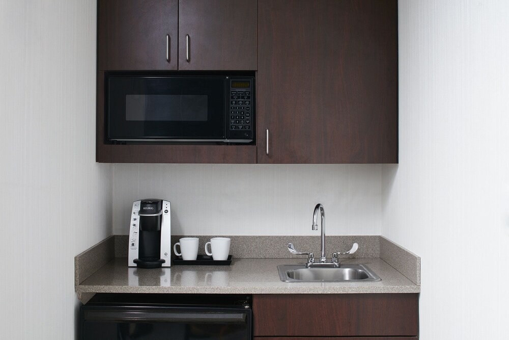 Club Quarters Times Square Midtown New York Hotels Com