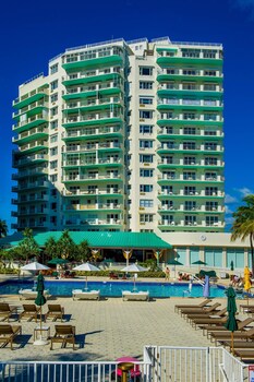 Válassza ki ezt a(z) Háromcsillagos szállodát (Miami Beach)