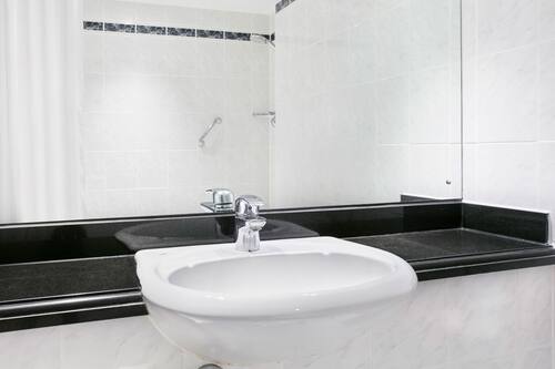 ジュリーズ イン ミドルズブラ ミドルスブラ の宿泊予約 ホテルズドットコム ジュリーズ イン ミドルズブラ ミドルスブラ の宿泊予約 ホテルズドットコム