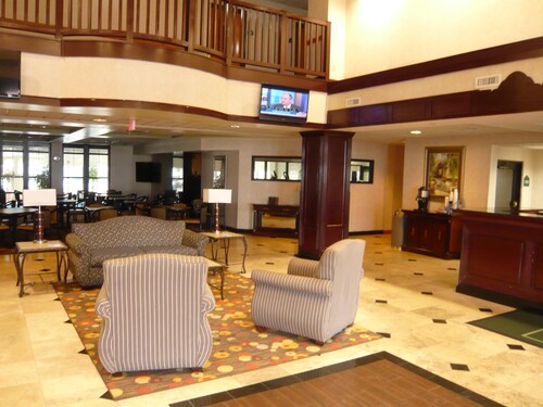 Best Cheap Hotels In Streetsboro From 42night Hotelscom