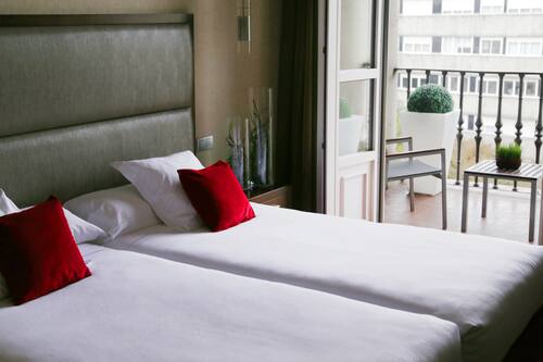 Book Compostela Hotel In Santiago De Compostela Hotels Com Book Compostela Hotel In Santiago De Compostela Hotels Com