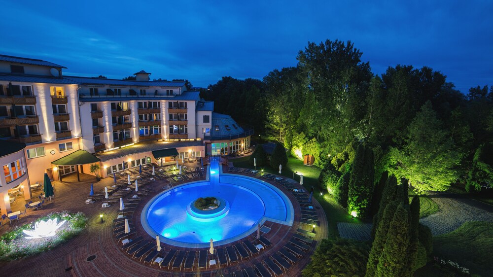 Lotus Therme Hotel Spa In Heviz Hotels Com