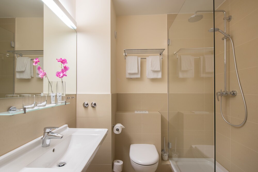 Apartment Hotel Hamburg Mitte Hamburg Info Photos Reviews Book At Hotels Com