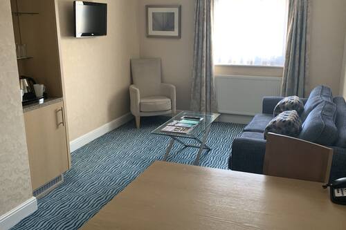 Book Bridgewood Manor In Chatham Hotels Com Book Bridgewood Manor In Chatham Hotels Com