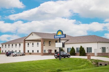 Top 10 Hotels In Independence Iowa
