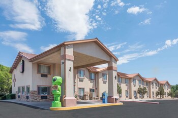 Top 10 Hotels In Roswell From 19 Night