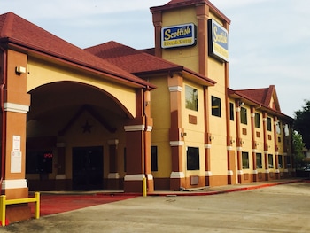 Houston William Hobby Airport Hou Hotels With Parking Book At Houston William Hobby Airport Hou Hotels With Parking Book At