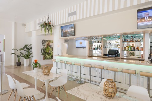 Book President Hotel In Miami Beach Hotels Com