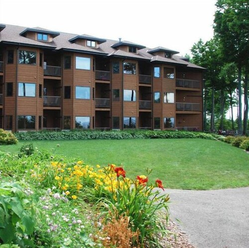 Book Landmark Resort Egg Harbor Hotels com
