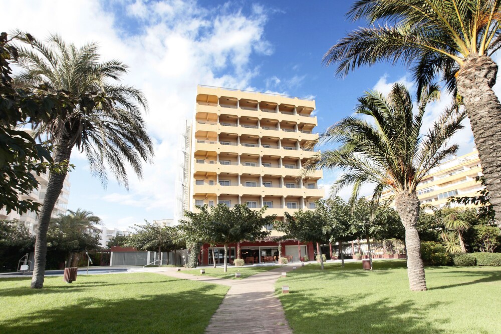 Book Prestige Victoria Hotel in Roses Book Prestige Victoria Hotel in Roses