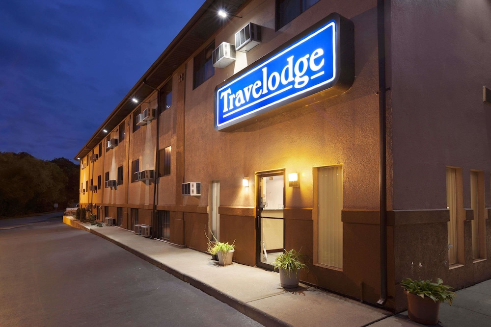 Book Travelodge By Wyndham La Porte Michigan City Area In Travelodge By Wyndham La Porte Michigan City Area