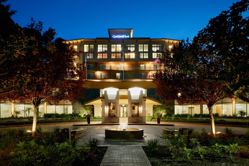 Book Crowne Plaza Cabana, Palo Alto in Palo Alto | Hotels.com