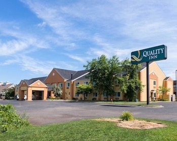 Top 10 Hotels In Farmington Minnesota