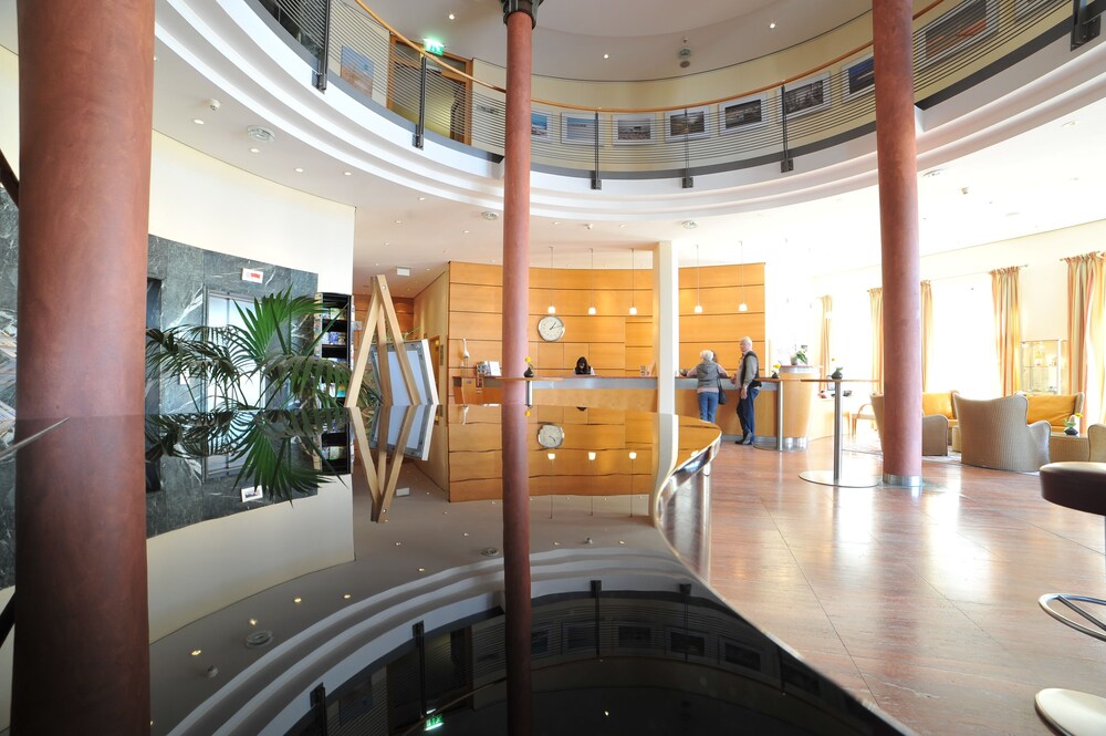 Strand-Hotel Hübner in Rostock - Hotels.com