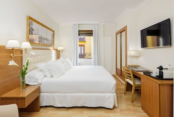 Picture of H10 Corregidor Boutique Hotel in Seville