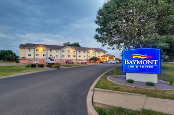 Top 10 Hotels In Monmouth Illinois