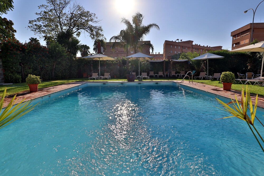 Book Oasis Cordoba Hotel In Cordoba Hotels Com