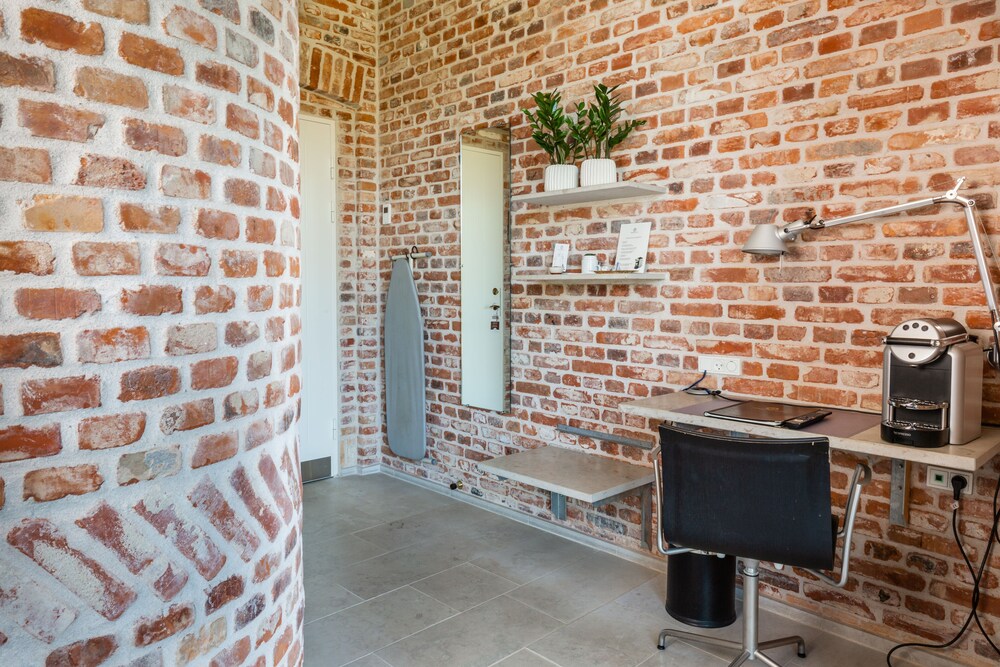 Hindsgavl slot laden raid