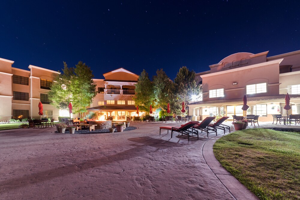 Book MCM Elegante Lodge & Suites Ruidoso in Ruidoso