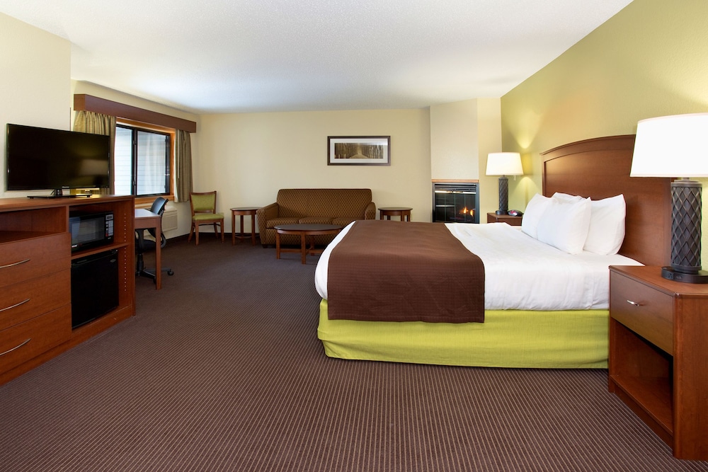 Book Cobblestone Hotel Suites Wisconsin Rapids In Cobblestone Hotel Suites Wisconsin Rapids
