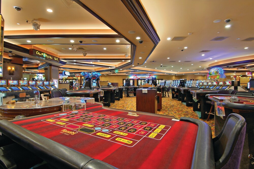 하라스 레이크 타호 리조트 앤드 카지노 특가 호텔예약, (스테이트라인 ...