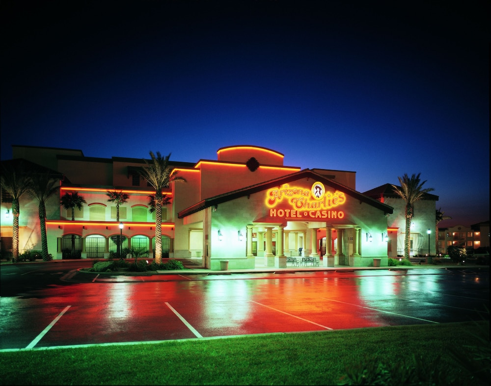 Book Arizona Charlie S Boulder Hotel Suites Rv Park Arizona Charlie S Boulder Hotel Suites Rv Park Las Vegas