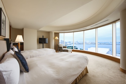 横浜ベイホテル東急 窓から眺める景色が良い屋内プール付きの高級ホテル 宿泊予約はホテルズドットコム