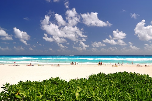 Grand Oasis Cancun Red Casino Grand Oasis Cancun Red Casino