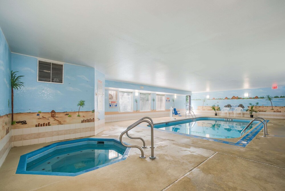 Book Quality Inn Ofallon I-64 In Ofallon Hotelscom