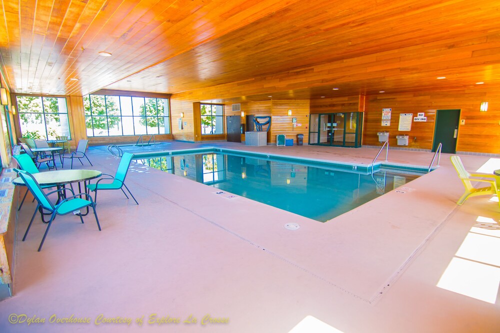 Book Baymont By Wyndham La Crosse Onalaska In Hotels Baymont By Wyndham La Crosse Onalaska Pool