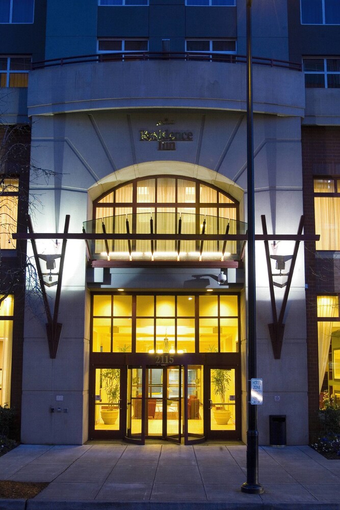 Book Residence Inn By Marriott Portland Downtown Riverplace In Portland Hotels Com