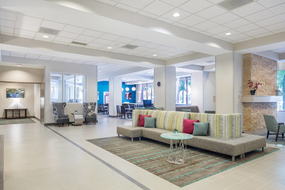 Book Residence Inn By Marriott Portland Downtown Riverplace In Portland Hotels Com