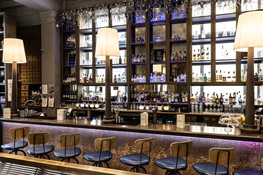 The Inn On The Mile Edinburgh United Kingdom Edinburgh Hotel Discounts Hotels Com