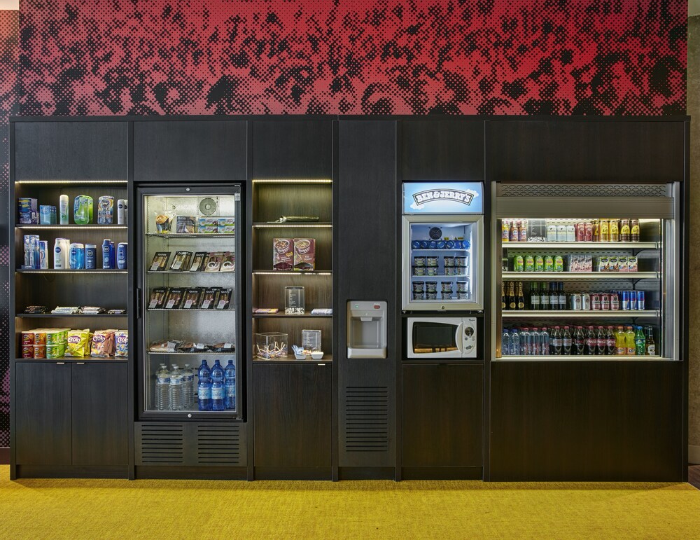 Holiday Inn Express Mechelen City Centre An Ihg Hotel Mechelen Belgium Mechelen Hotel Discounts Hotels Com